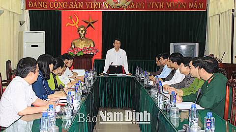 Ban Thường vụ Thành ủy Nam Định họp triển khai kế hoạch công tác cán bộ.