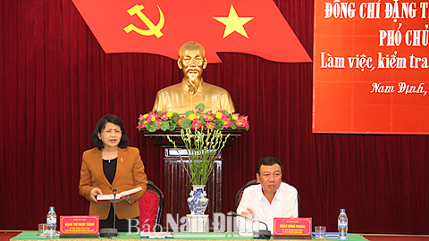 Đồng chí Đặng Thị Ngọc Thịnh, Ủy viên BCH Trung ương Đảng, Phó Chủ tịch nước Cộng hòa XHCN Việt Nam, Phó Chủ tịch Hội đồng Bầu cử quốc gia phát biểu tại buổi làm việc.