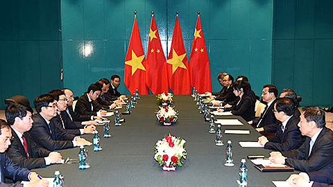 Cuộc gặp giữa Thủ tướng Việt Nam Nguyễn Xuân Phúc và Thủ tướng Trung Quốc Lý Khắc Cường ngày 14-7-2016. Ảnh: Internet