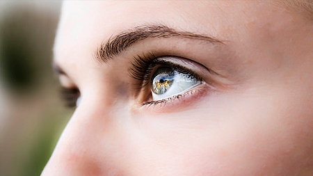  Lớp màng hydrogel có thể giúp người mù nhìn trở lại. Ảnh: Wordpress.