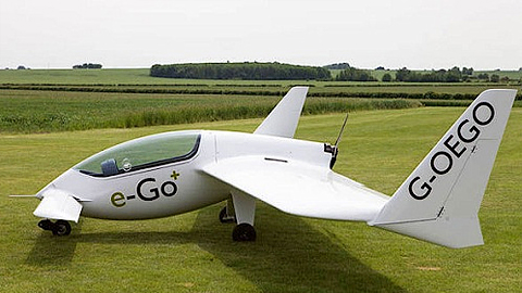  Máy bay e-Go có kích thước nhỏ gọn và các bộ phận tách rời. Ảnh: BNPS.