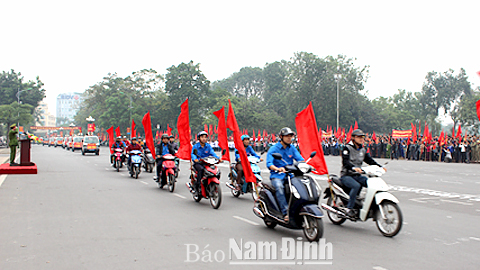 Tuổi trẻ Thành phố Nam Định ra quân tuyên truyền phòng chống tệ nạn xã hội.