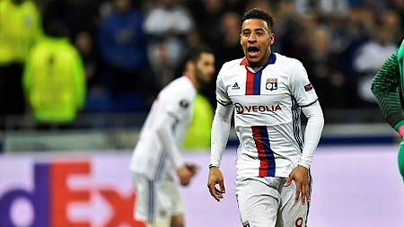 Tiền vệ Corentin Tolisso ăn mừng bàn thắng gỡ hòa 2-2 cho Lyon. (Ảnh: Getty Images)