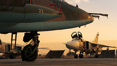 Máy bay Nga tại căn cứ Hmeimim ở Syria. (Ảnh: Sputnik)