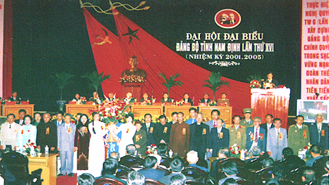 Đại hội đại biểu đảng bộ tỉnh Nam Định lần thứ XVI, tháng 2-2001.