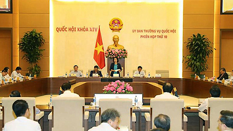 Chủ tịch Quốc hội Nguyễn Thị Kim Ngân phát biểu khai mạc phiên họp. Ảnh: Báo Nhân Dân