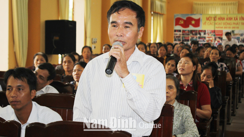 BHXH tỉnh tổ chức đối thoại chính sách BHYT tại xã Tam Thanh (Vụ Bản).