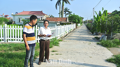 Đường dong ngõ xóm tại TDP số 9, Thị trấn Thịnh Long (Hải Hậu) được bê tông hóa từ kinh phí đóng góp của nhân dân.
