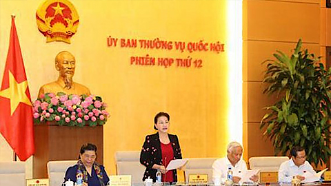 Chủ tịch Quốc hội Nguyễn Thị Kim Ngân chủ trì và phát biểu khai mạc Phiên họp thứ 12 của Ủy ban Thường vụ Quốc hội khóa XIV. 