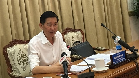 Phó Chủ tịch UBND TP Trần Vĩnh Tuyến cho biết, trong tháng 10-2017, TP thực hiện Đề án xây dựng TP Hồ Chí Minh trở thành thành phố thông minh