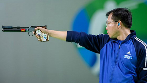 Xạ thủ Hoàng Xuân Vinh xếp số 1 thế giới.