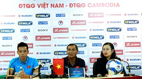 HLV Mai Đức Chung và đội trưởng Văn Quyết đều tin tưởng vào chiến thắng của đội tuyển ở trận đấu tới.