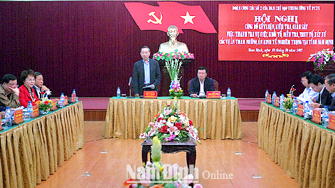 Đồng chí Thượng tướng Tô Lâm, Ủy viên Bộ Chính trị, Bộ trưởng Bộ Công an, Phó Trưởng Ban Chỉ đạo Trung ương về phòng chống tham nhũng phát biểu tại buổi làm việc.