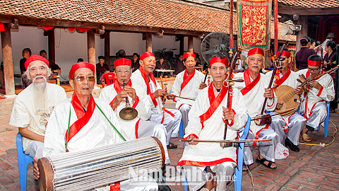 Hội Già Lam Hành Thiện biểu diễn tại lễ hội Chùa Keo Hành Thiện, xã Xuân Hồng (Xuân Trường).