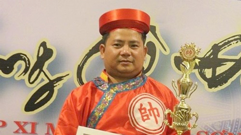 Tân vô địch Trạng cờ đất Việt Tôn Thất Nhật Tân. 