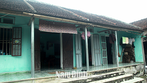 Ngôi nhà của gia đình ông bà Hoàng Liên Sơn ở đội 10, xã Yên Phương được Hội CTĐ huyện hỗ trợ 20 triệu đồng sửa chữa.