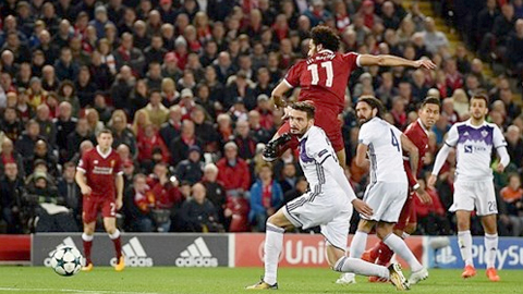 Mohamed Salah ghi bàn mở tỷ số cho Liverpool ở phút 49.