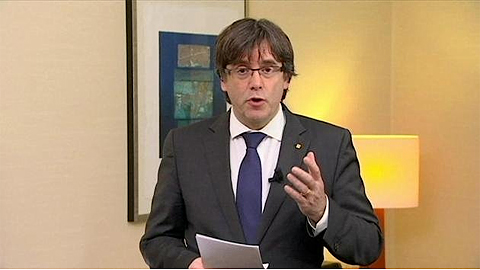 Thủ hiến Catalonia bị phế truất Carles Puigdemont. (Ảnh: Reuters)