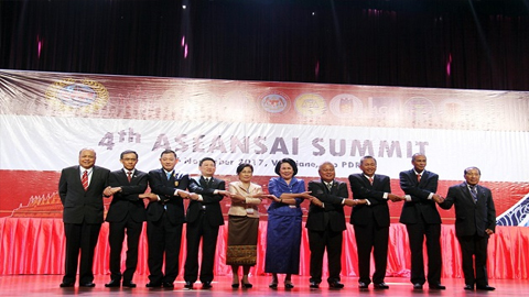Lãnh đạo ASEANSAI khẳng định đoàn kết và nâng cao vị thế trên thế giới tại Đại hội ASEANSAI lần thứ tư, ngày 6-11.