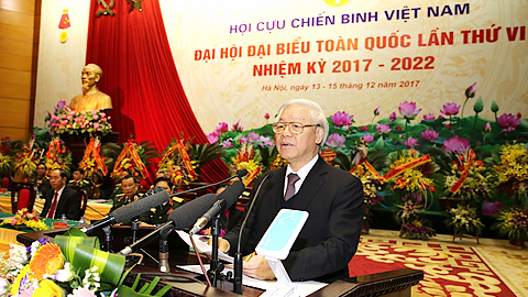 Tổng Bí thư Nguyễn Phú Trọng, Bí thư Quân ủy Trung ương phát biểu tại Đại hội.