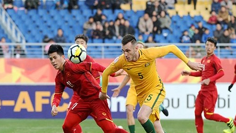Hàng phòng ngự U23 Việt Nam có một ngày thi đấu ấn tượng trước những cầu thủ cao lớn bên phía U23 Australia.