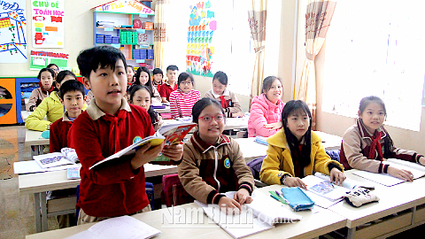 Chăm ngoan, học giỏi, Vũ Văn Đại, học sinh lớp 5A3, Trường Tiểu học Chu Văn An (TP Nam Định) là tấm gương sáng cho thiếu niên, nhi đồng trong tỉnh học tập, noi theo.