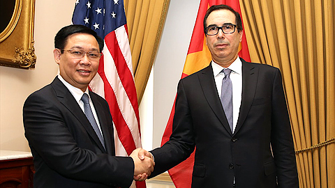 Phó Thủ tướng Vương Đình Huệ gặp, làm việc với Bộ trưởng Tài chính Hoa Kỳ Sti-vơn Em-nu-chin.