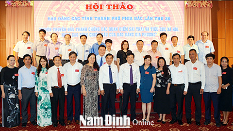 Lãnh đạo Hội Nhà báo Việt Nam, lãnh đạo tỉnh Bắc Ninh và các đại biểu tại Hội thảo.