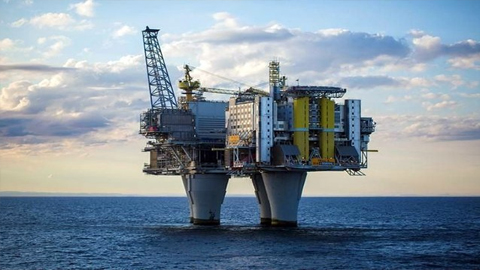 Giàn khoan dầu của Na Uy trên biển Bắc. Ảnh: Reuters