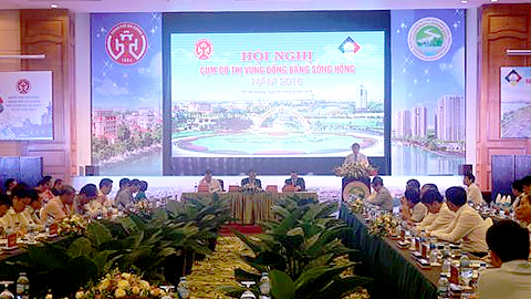 Quang cảnh hội nghị cụm đô thị đồng bằng sông Hồng năm 2018.