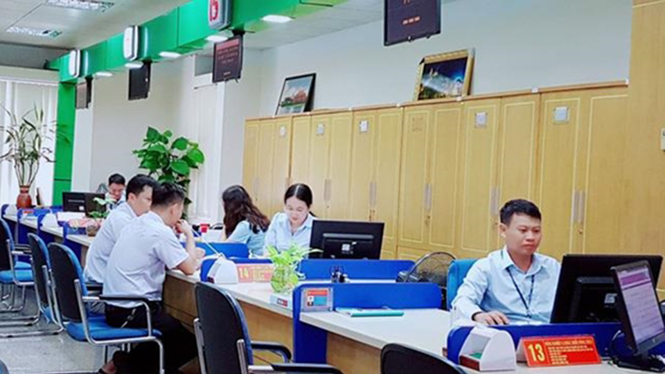 Trung tâm hành chính công tỉnh Quảng Ninh hoạt động hiệu quả.