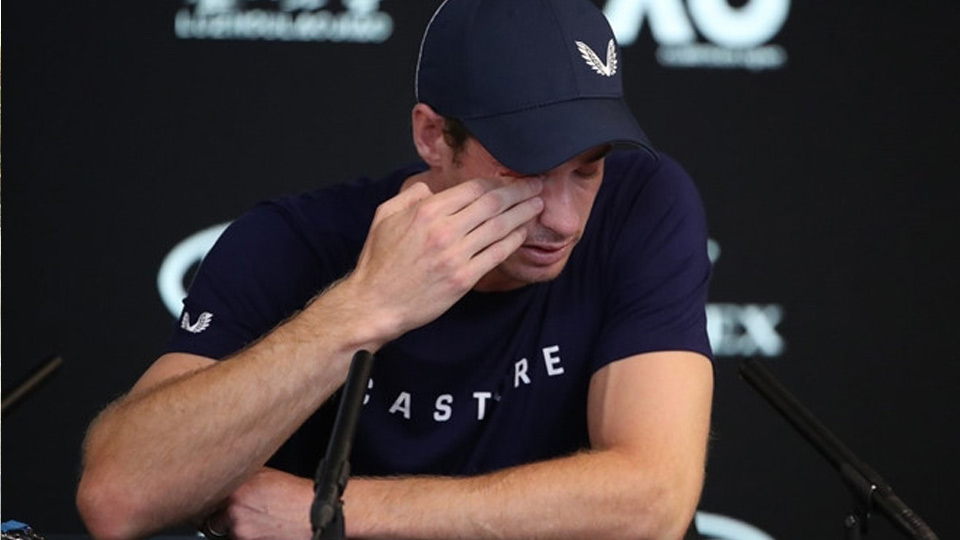 Andy Murray nghẹn ngào khi nói về dự định giải nghệ trong buổi họp báo ngày 11-1. (Ảnh: ATP)