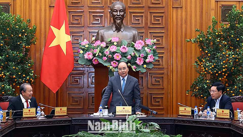 Thủ tướng Nguyễn Xuân Phúc phát biểu tại cuộc họp.  Ảnh: Thống Nhất - TTXVN