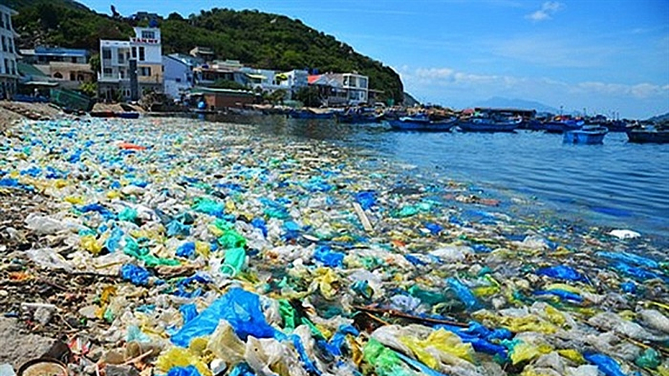 Theo thống kê của Liên hợp quốc, mỗi năm trên toàn thế giới có khoảng 8 triệu tấn rác thải nhựa đổ ra các đại dương. Ảnh: Internet