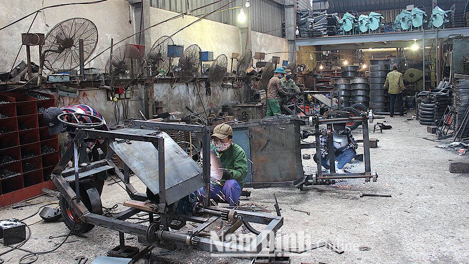 Sản phẩm máy trộn bê tông sản xuất tại làng nghề cơ khí Xuân Tiến.