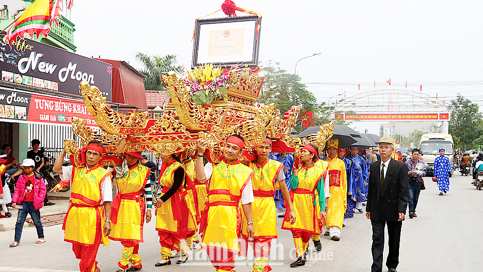 Lễ hội Đền Văn Trì, Thị trấn Quất Lâm (Giao Thuỷ).