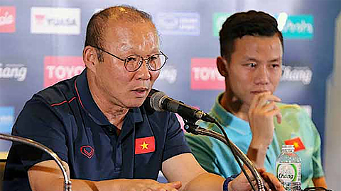Thầy Park không đồng tình với thông tin mà một số tờ báo bản địa đăng tải cho rằng ông không coi trọng King's Cup 2019.