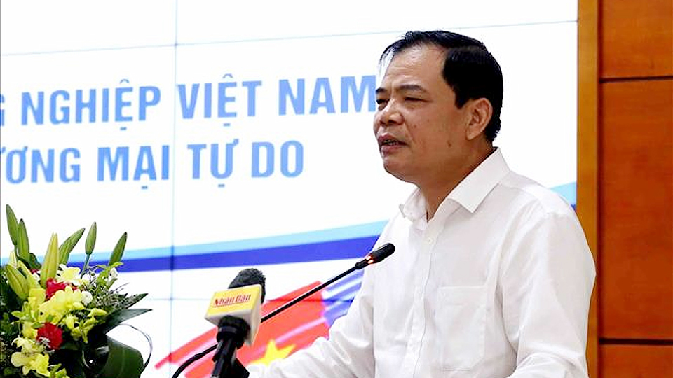 Bộ trưởng Bộ Nông nghiệp và Phát triển nông thôn Nguyễn Xuân Cường phát biểu. Ảnh: Vũ Sinh/TTXVN