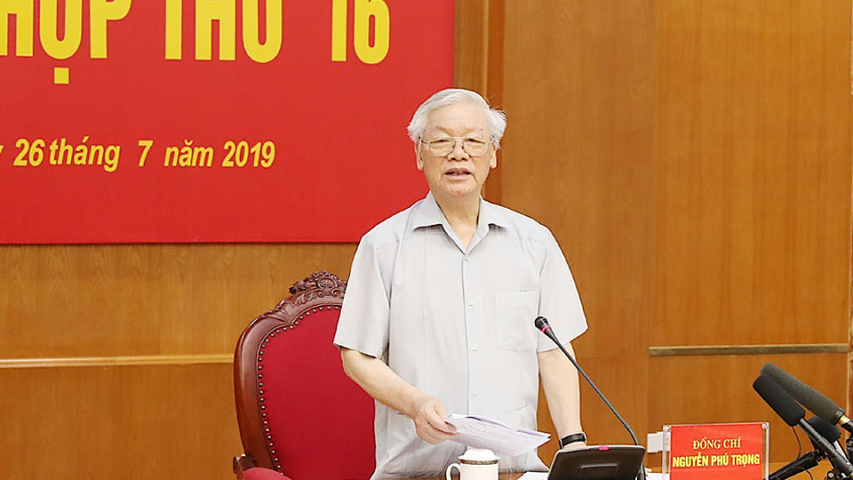 Tổng Bí thư, Chủ tịch nước Nguyễn Phú Trọng, Trưởng Ban Chỉ đạo T.Ư về phòng, chống tham nhũng phát biểu ý kiến chỉ đạo phiên họp.