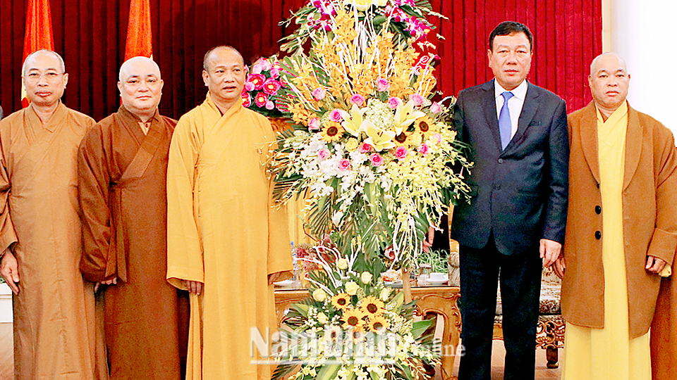 Ban Trị sự Giáo hội Phật giáo tỉnh chúc mừng Tỉnh ủy nhân kỷ niệm 89 năm Ngày thành lập Đảng (3/2/1930 - 3/2/2019).