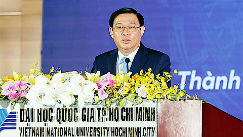 Phó Thủ tướng Vương Đình Huệ phát biểu tại buổi lễ.