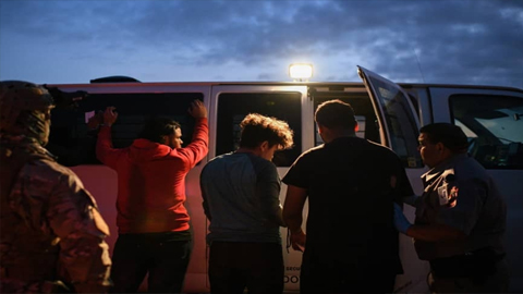 Số người di cư trái phép tới Mỹ giảm liên tiếp bốn tháng qua (Ảnh: Reuters)