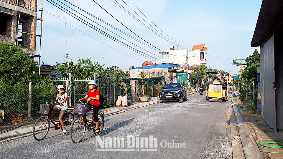 Công trình cải tạo, nâng cấp đường xã Nam Toàn phấn đấu hoàn thành và đưa vào sử dụng trong năm 2019.