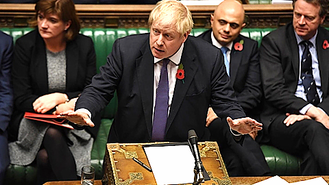   Thủ tướng Boris Johnson phát biểu trong một phiên họp của Hạ viện Anh. Ảnh: EPA.