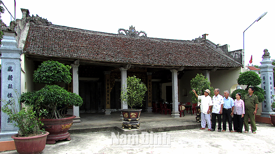 Di tích lịch sử - văn hoá quốc gia đền Tướng Loát thờ Chu sư Đại tướng Ngô Quý Duật có công đánh giặc Minh (đầu thế kỷ XV).
