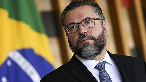 Ngoại trưởng Brazil Ernesto Araujo (Ảnh: AMPOST)
