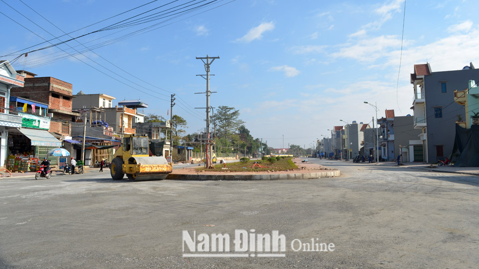 Tuyến đường trục trung tâm phía nam thành phố Nam Định là dự án có tốc độ giải ngân vốn nhanh, dư tạm ứng của dự án hiện còn 5 tỷ 98 triệu đồng.
