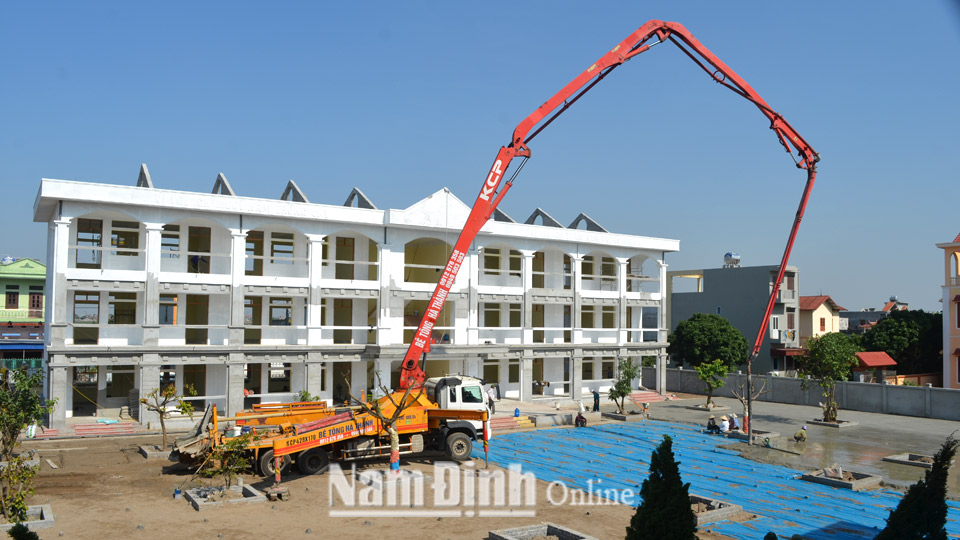 Công trình xây dựng Trường tiểu học xã Nghĩa Minh (Nghĩa Hưng) đang trong giai đoạn hoàn thiện.