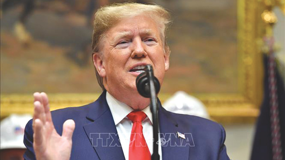 Tổng thống Mỹ Donald Trump phát biểu với báo giới tại Washington, DC ngày 9-1-2020.  Ảnh: AFP/TTXVN