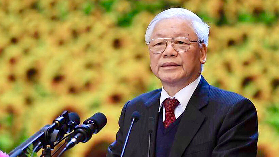 Tổng Bí thư, Chủ tịch nước Nguyễn Phú Trọng đọc diễn văn tại Lễ kỷ niệm 90 năm Ngày thành lập Đảng. Ảnh: VGP/Nhật Bắc